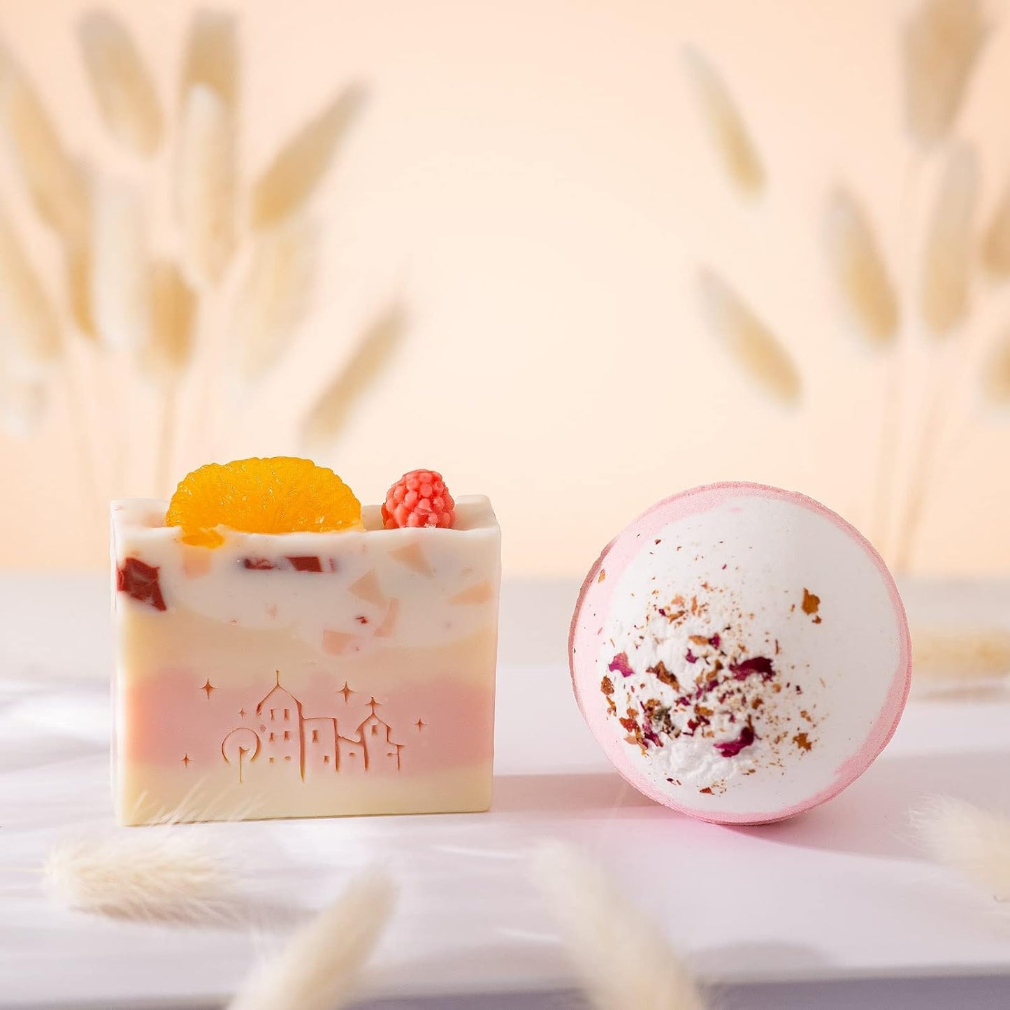 Luxurious Spa Gift Set for Women - Thoughtful Birthday and Relaxation Gifts for Her, Mom, Sister, Friends, and Loved Ones